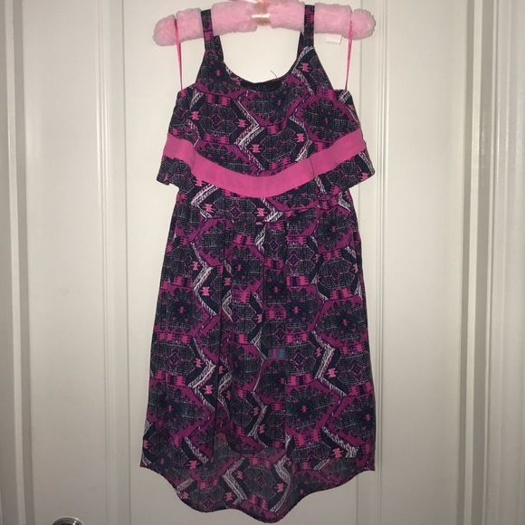 Girls dress - Picture 1 of 4
